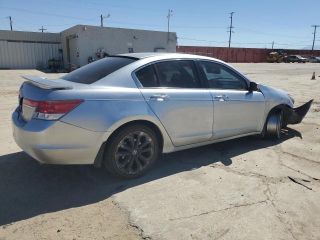 Photo 2 VIN: 1HGCP2F63CA183684 - HONDA ACCORD SE 