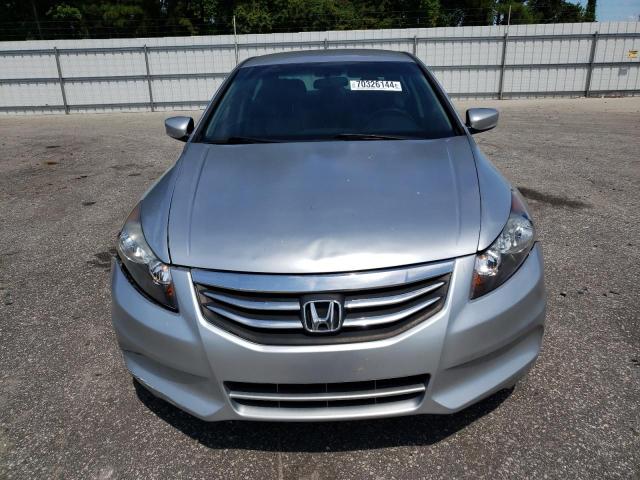 Photo 4 VIN: 1HGCP2F63CA201343 - HONDA ACCORD SE 