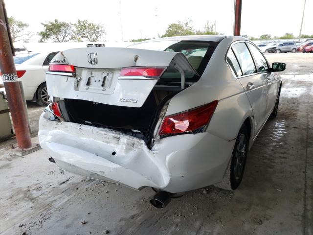 Photo 3 VIN: 1HGCP2F63CA203934 - HONDA ACCORD SE 