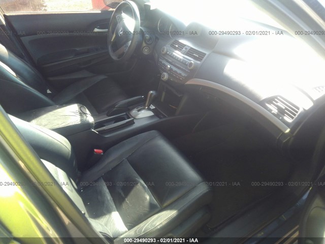 Photo 4 VIN: 1HGCP2F63CA223553 - HONDA ACCORD SDN 