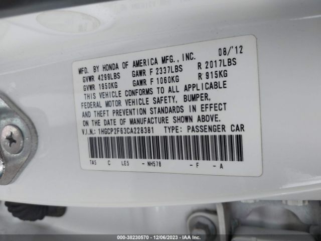 Photo 8 VIN: 1HGCP2F63CA228381 - HONDA ACCORD 