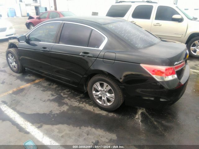 Photo 2 VIN: 1HGCP2F63CA233290 - HONDA ACCORD 