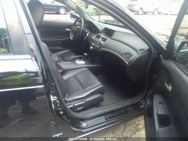 Photo 4 VIN: 1HGCP2F63CA244001 - HONDA ACCORD SDN 