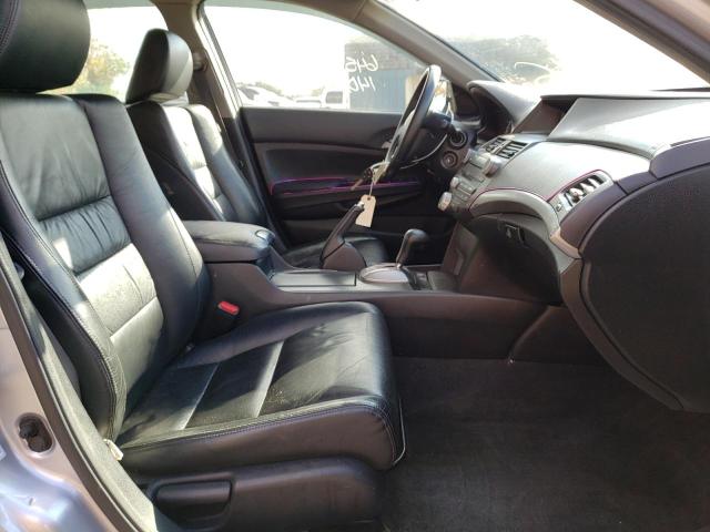 Photo 4 VIN: 1HGCP2F64BA023229 - HONDA ACCORD SE 