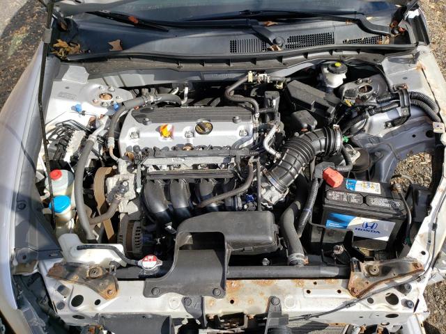 Photo 6 VIN: 1HGCP2F64BA023229 - HONDA ACCORD SE 