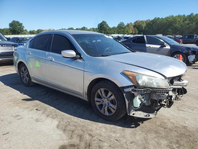 Photo 3 VIN: 1HGCP2F64BA080174 - HONDA ACCORD 