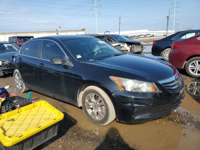 Photo 3 VIN: 1HGCP2F64BA118633 - HONDA ACCORD 