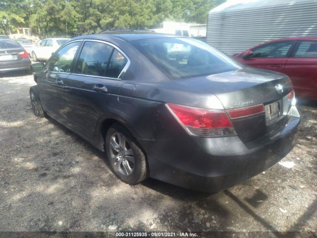 Photo 2 VIN: 1HGCP2F64BA138820 - HONDA ACCORD SDN 