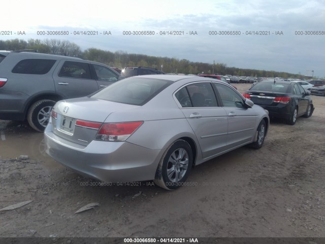 Photo 3 VIN: 1HGCP2F64BA139756 - HONDA ACCORD SDN 