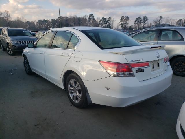 Photo 2 VIN: 1HGCP2F64CA056250 - HONDA ACCORD SE 