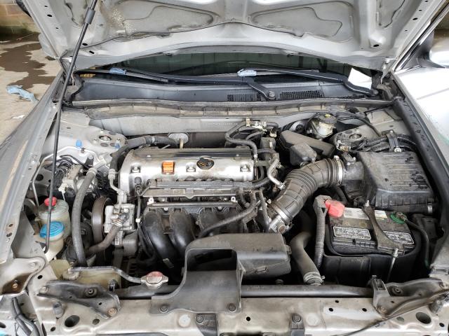 Photo 6 VIN: 1HGCP2F64CA086168 - HONDA ACCORD SE 