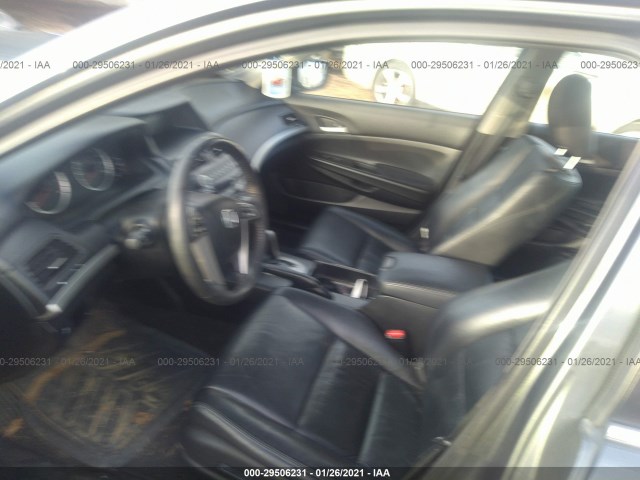 Photo 4 VIN: 1HGCP2F64CA093945 - HONDA ACCORD SDN 