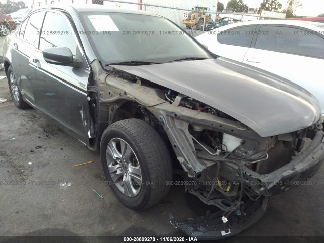 Photo 5 VIN: 1HGCP2F64CA102465 - HONDA ACCORD SDN 