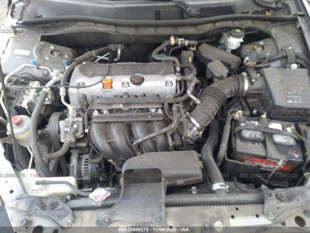 Photo 9 VIN: 1HGCP2F64CA102465 - HONDA ACCORD SDN 