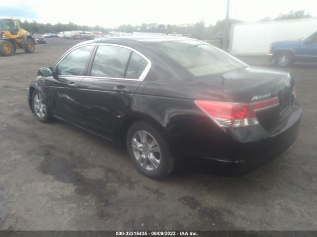 Photo 2 VIN: 1HGCP2F64CA116818 - HONDA ACCORD SDN 