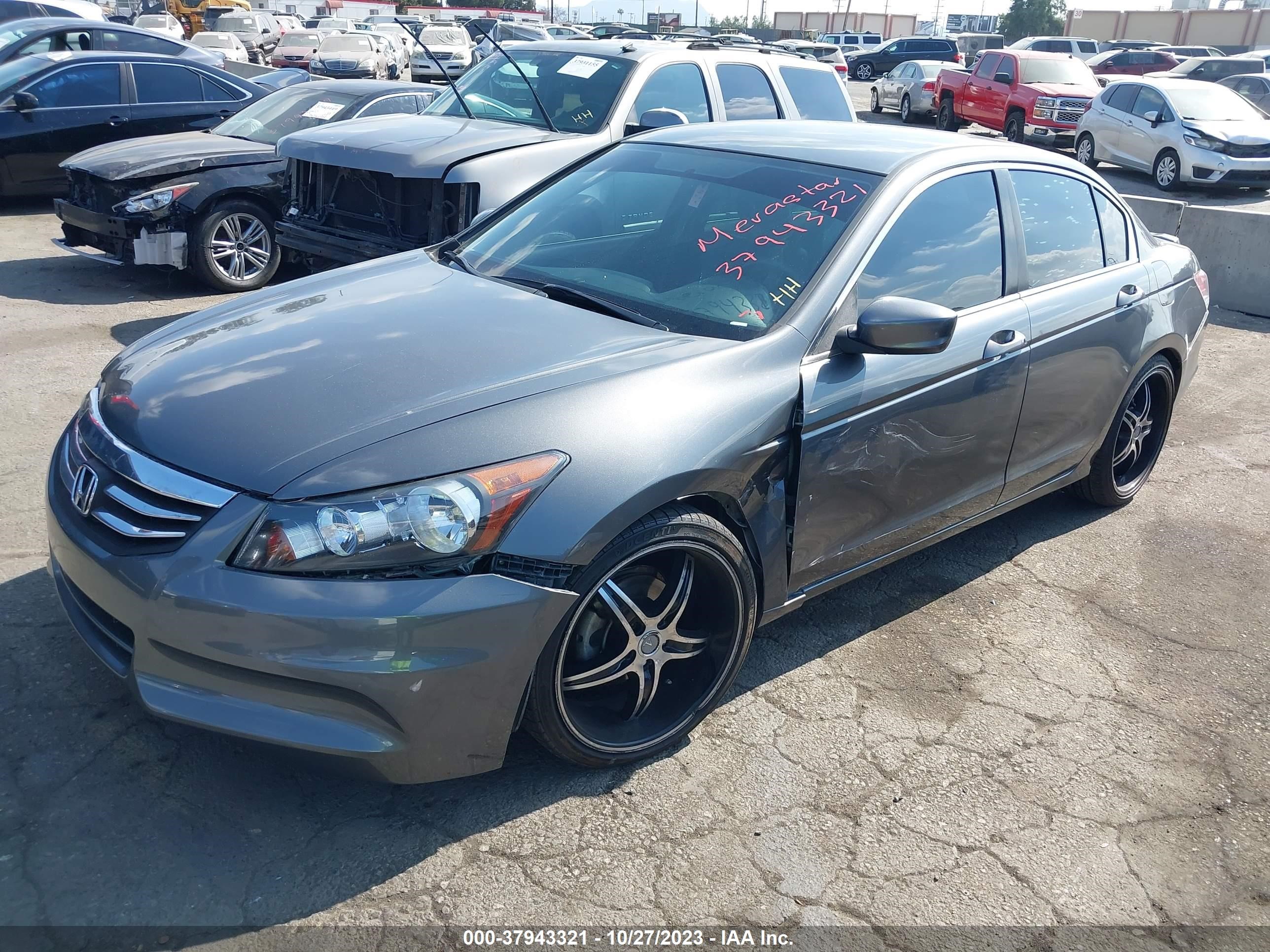 Photo 1 VIN: 1HGCP2F64CA123123 - HONDA ACCORD 