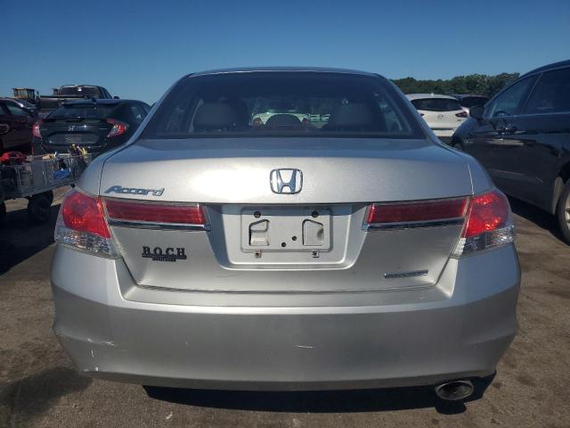 Photo 5 VIN: 1HGCP2F64CA150175 - HONDA ACCORD SE 