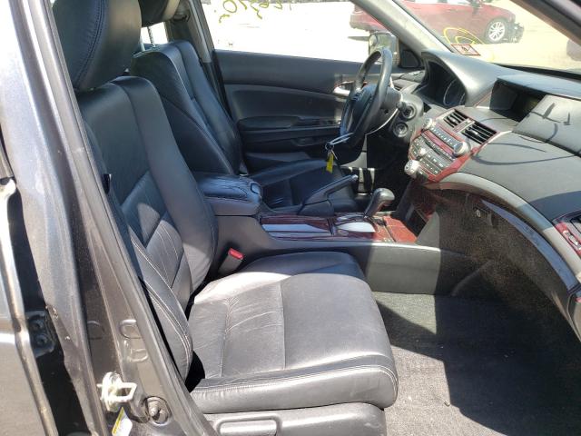 Photo 4 VIN: 1HGCP2F64CA180941 - HONDA ACCORD SE 