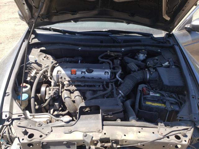 Photo 6 VIN: 1HGCP2F64CA180941 - HONDA ACCORD SE 