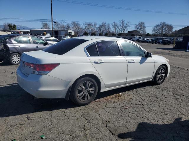 Photo 2 VIN: 1HGCP2F64CA191387 - HONDA ACCORD SE 