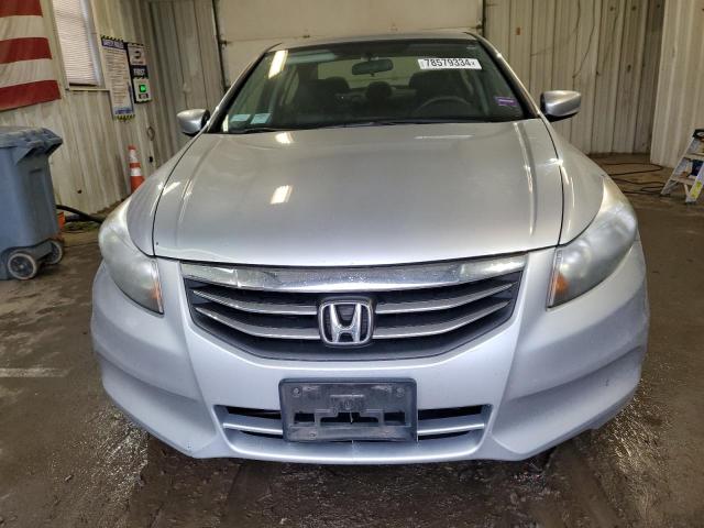 Photo 4 VIN: 1HGCP2F64CA191678 - HONDA ACCORD SE 