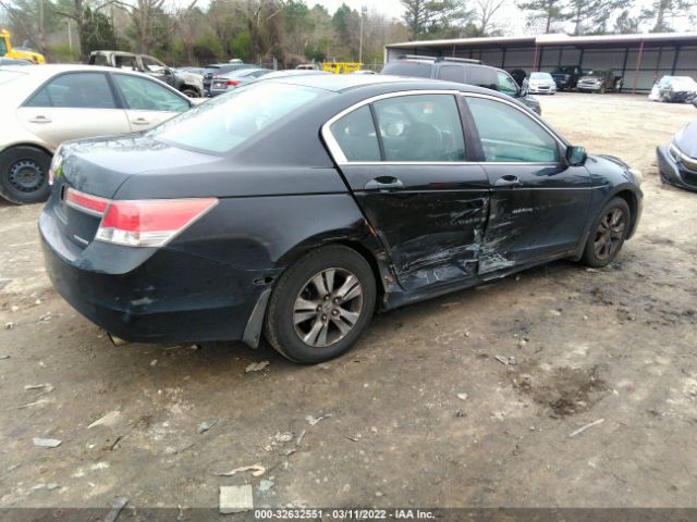 Photo 3 VIN: 1HGCP2F64CA192653 - HONDA ACCORD SDN 