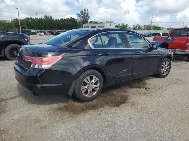 Photo 2 VIN: 1HGCP2F64CA243441 - HONDA ACCORD SE 