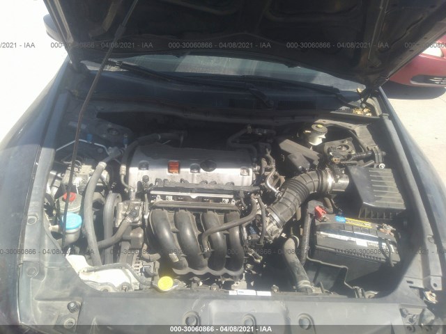 Photo 9 VIN: 1HGCP2F65BA012563 - HONDA ACCORD SDN 