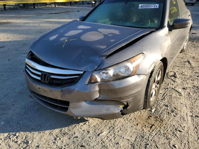 Photo 8 VIN: 1HGCP2F65BA020338 - HONDA ACCORD SE 