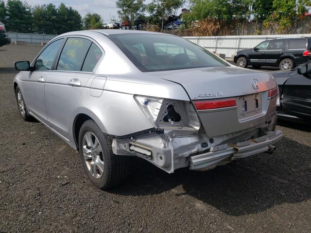 Photo 2 VIN: 1HGCP2F65BA064162 - HONDA ACCORD SE 