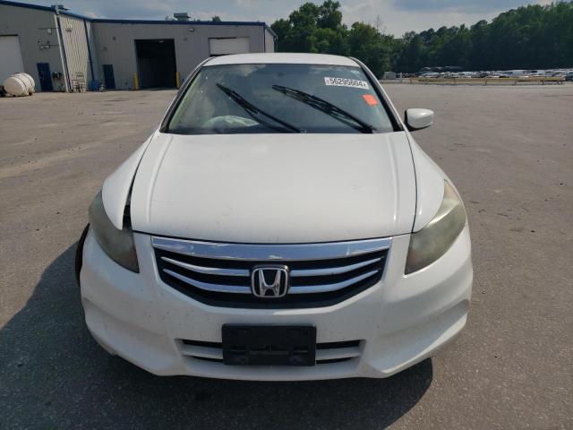 Photo 4 VIN: 1HGCP2F65BA079308 - HONDA ACCORD SE 