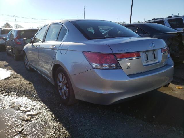 Photo 2 VIN: 1HGCP2F65BA097307 - HONDA ACCORD SE 