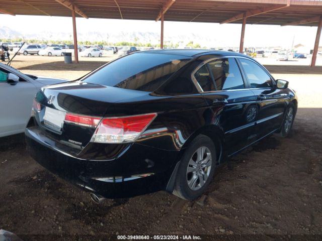 Photo 3 VIN: 1HGCP2F65BA109052 - HONDA ACCORD 