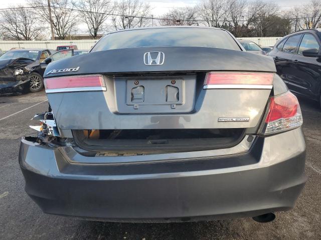 Photo 5 VIN: 1HGCP2F65BA128829 - HONDA ACCORD SE 