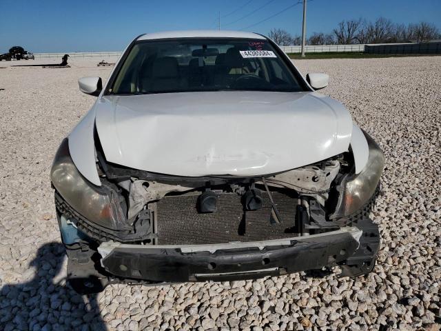 Photo 4 VIN: 1HGCP2F65BA133738 - HONDA ACCORD 