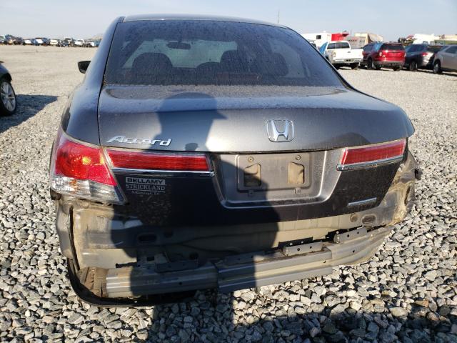 Photo 8 VIN: 1HGCP2F65CA017988 - HONDA ACCORD SE 