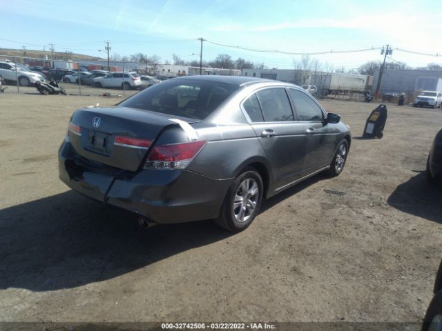 Photo 3 VIN: 1HGCP2F65CA046813 - HONDA ACCORD SDN 