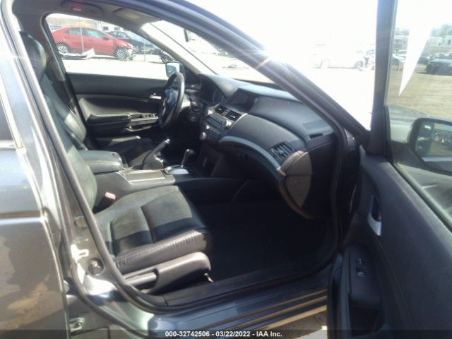 Photo 4 VIN: 1HGCP2F65CA046813 - HONDA ACCORD SDN 