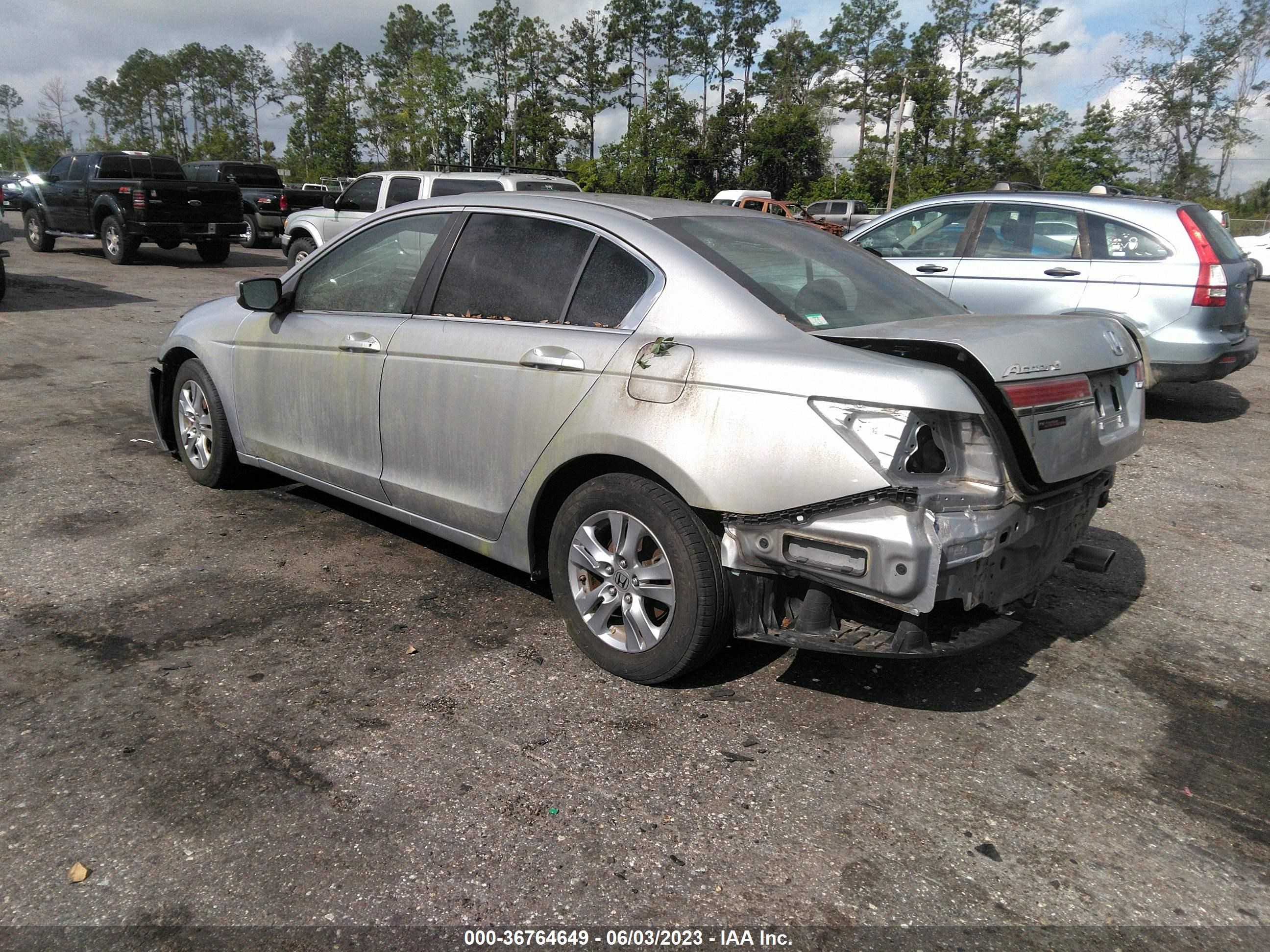 Photo 2 VIN: 1HGCP2F65CA066253 - HONDA ACCORD 