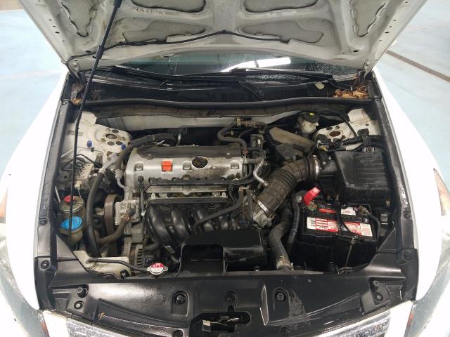 Photo 6 VIN: 1HGCP2F65CA122496 - HONDA ACCORD SE 