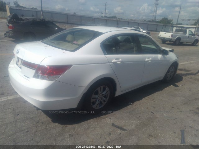 Photo 3 VIN: 1HGCP2F65CA131635 - HONDA ACCORD SDN 