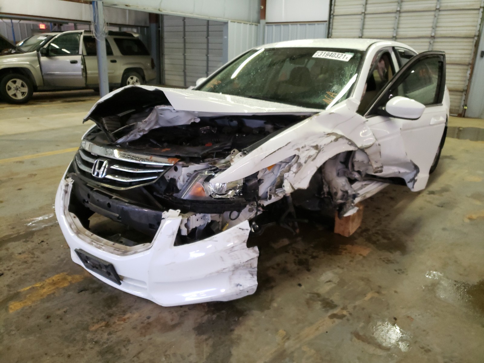 Photo 8 VIN: 1HGCP2F65CA131652 - HONDA ACCORD SE 