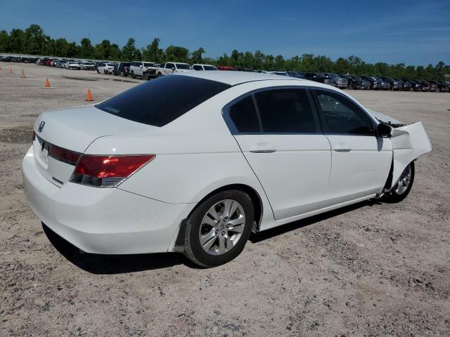 Photo 2 VIN: 1HGCP2F65CA157104 - HONDA ACCORD 