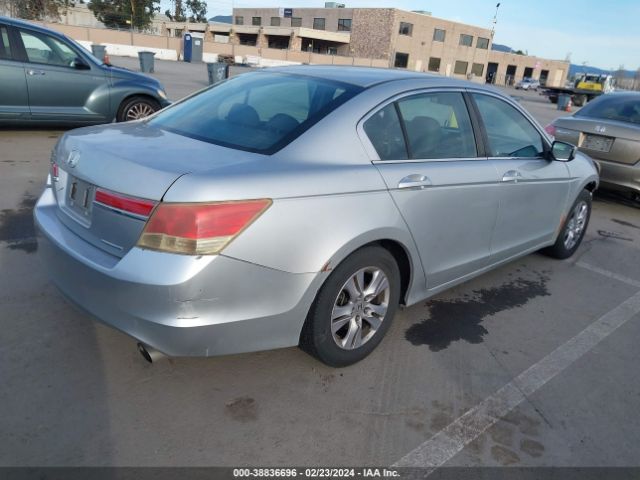 Photo 3 VIN: 1HGCP2F65CA184805 - HONDA ACCORD 