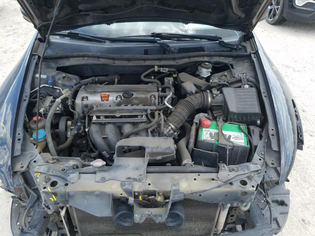 Photo 6 VIN: 1HGCP2F65CA240161 - HONDA ACCORD SE 