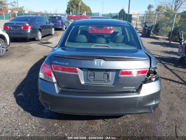 Photo 5 VIN: 1HGCP2F66BA003659 - HONDA ACCORD 