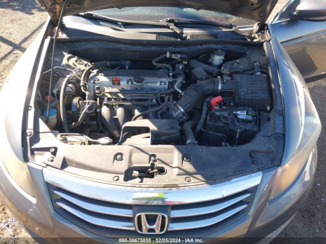 Photo 9 VIN: 1HGCP2F66BA003659 - HONDA ACCORD 