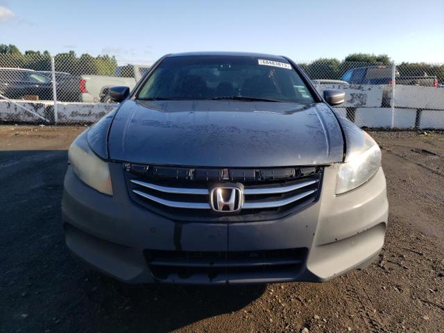 Photo 4 VIN: 1HGCP2F66BA013849 - HONDA ACCORD 