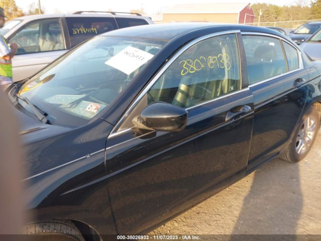 Photo 5 VIN: 1HGCP2F66BA060475 - HONDA ACCORD 