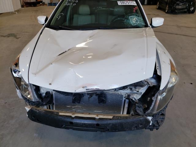 Photo 8 VIN: 1HGCP2F66BA061240 - HONDA ACCORD SE 